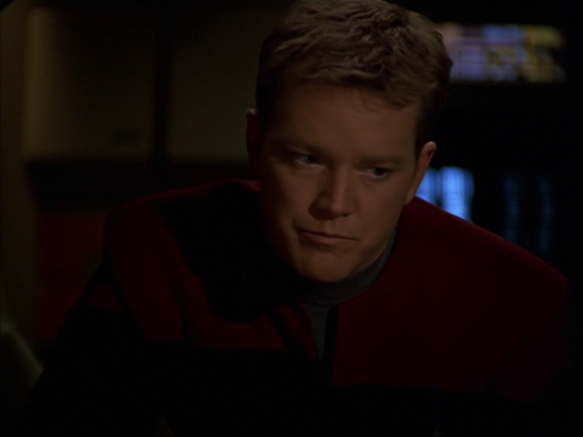 extant_StarTrek_VOY_7x19-Q2_2123.jpg