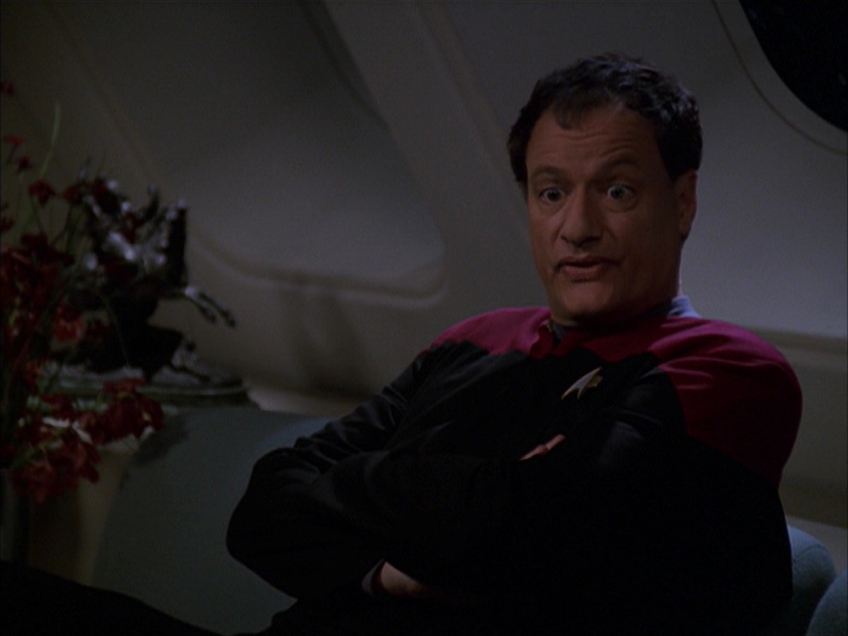extant_StarTrek_VOY_7x19-Q2_2248.jpg