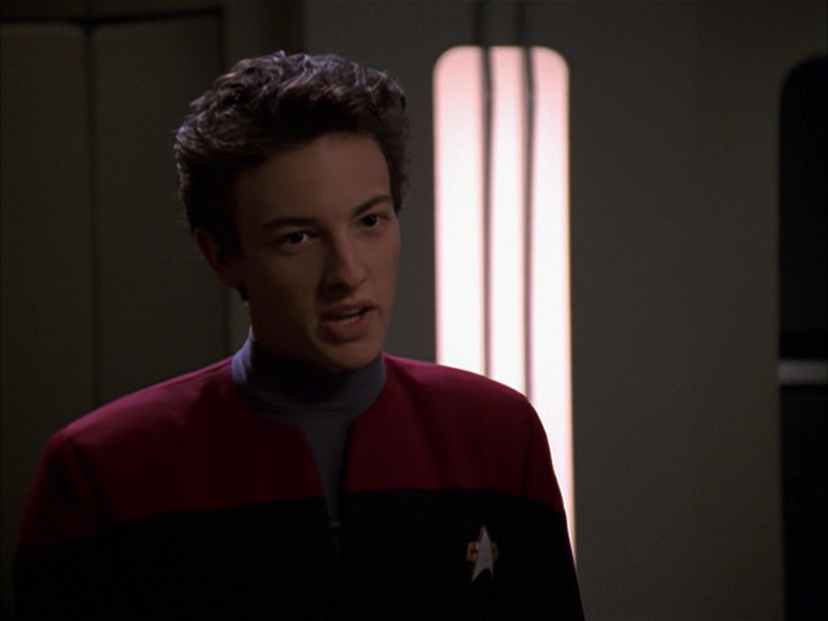 extant_StarTrek_VOY_7x19-Q2_2252.jpg