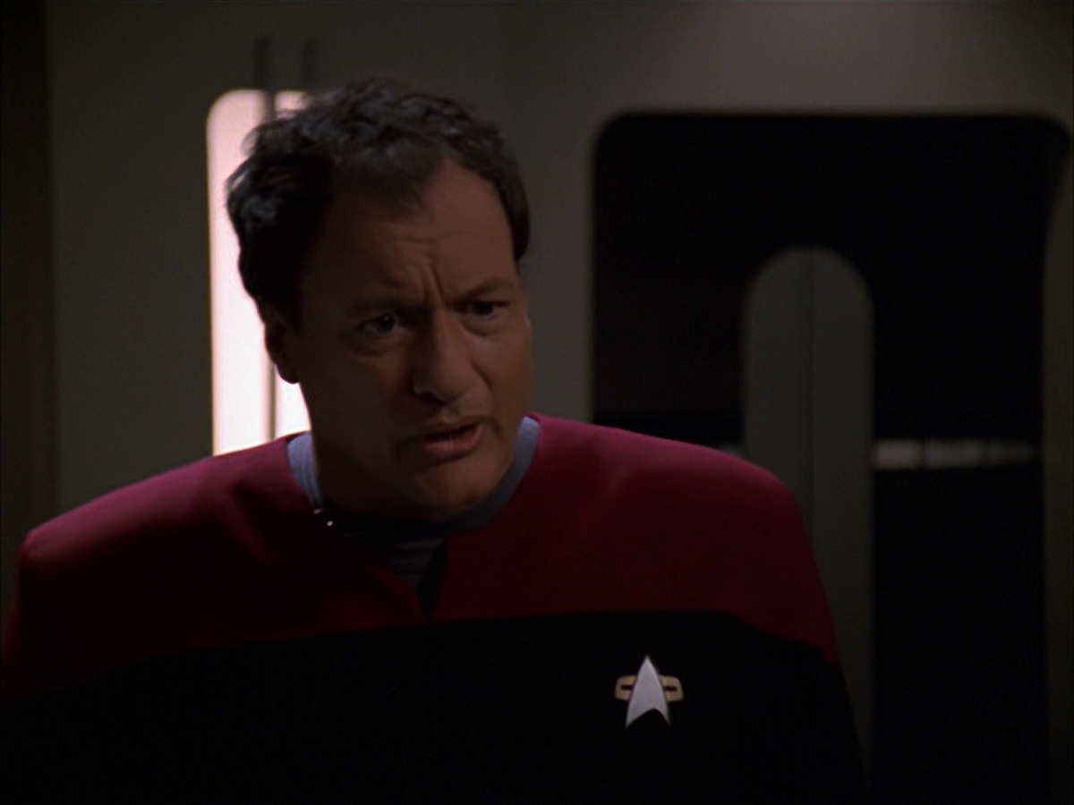 extant_StarTrek_VOY_7x19-Q2_2284.jpg