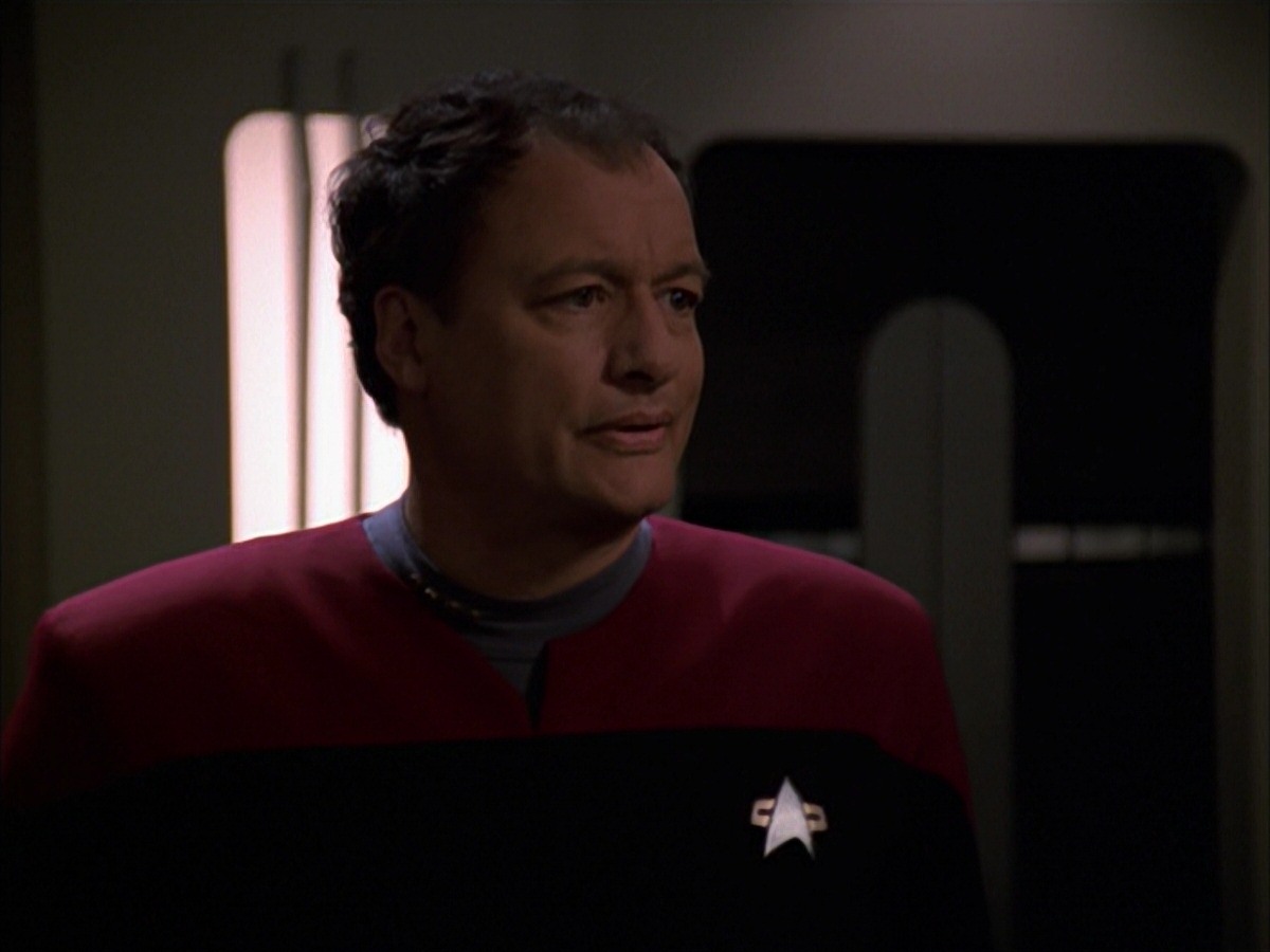 extant_StarTrek_VOY_7x19-Q2_2297.jpg