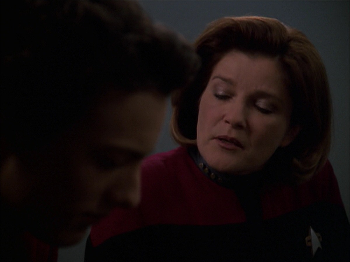 extant_StarTrek_VOY_7x19-Q2_2418.jpg
