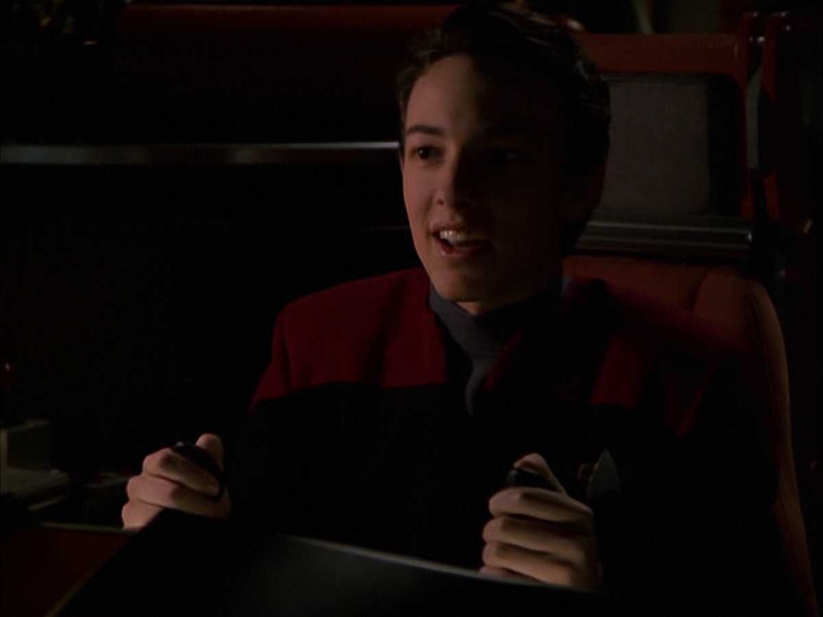 extant_StarTrek_VOY_7x19-Q2_2665.jpg