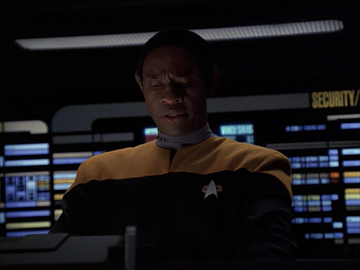 extant_StarTrek_VOY_7x19-Q2_2682.jpg