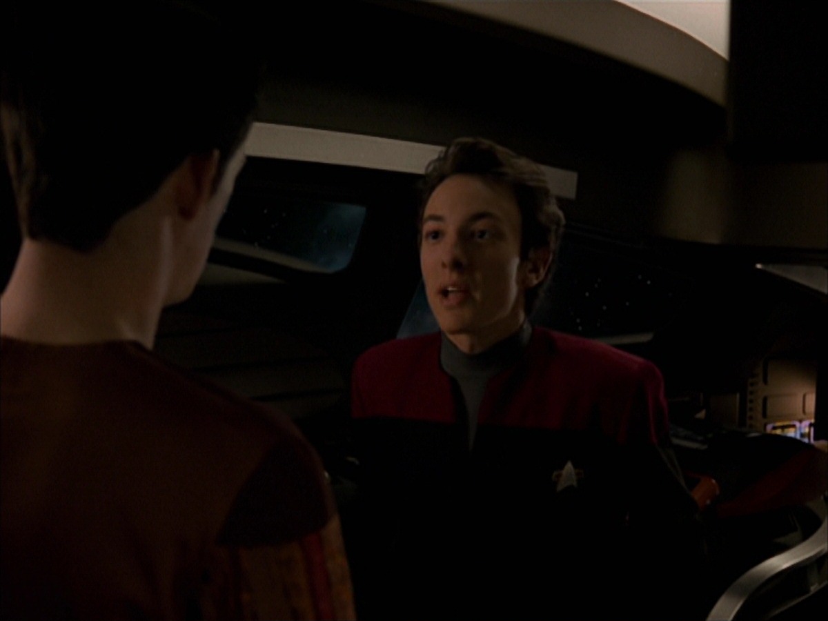 extant_StarTrek_VOY_7x19-Q2_2730.jpg
