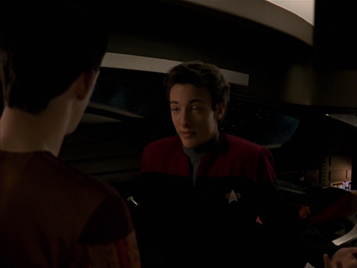 extant_StarTrek_VOY_7x19-Q2_2760.jpg