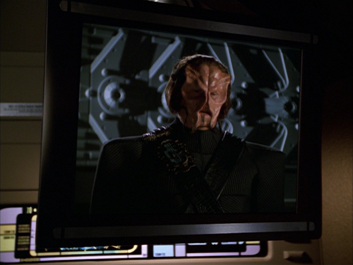 extant_StarTrek_VOY_7x19-Q2_2795.jpg