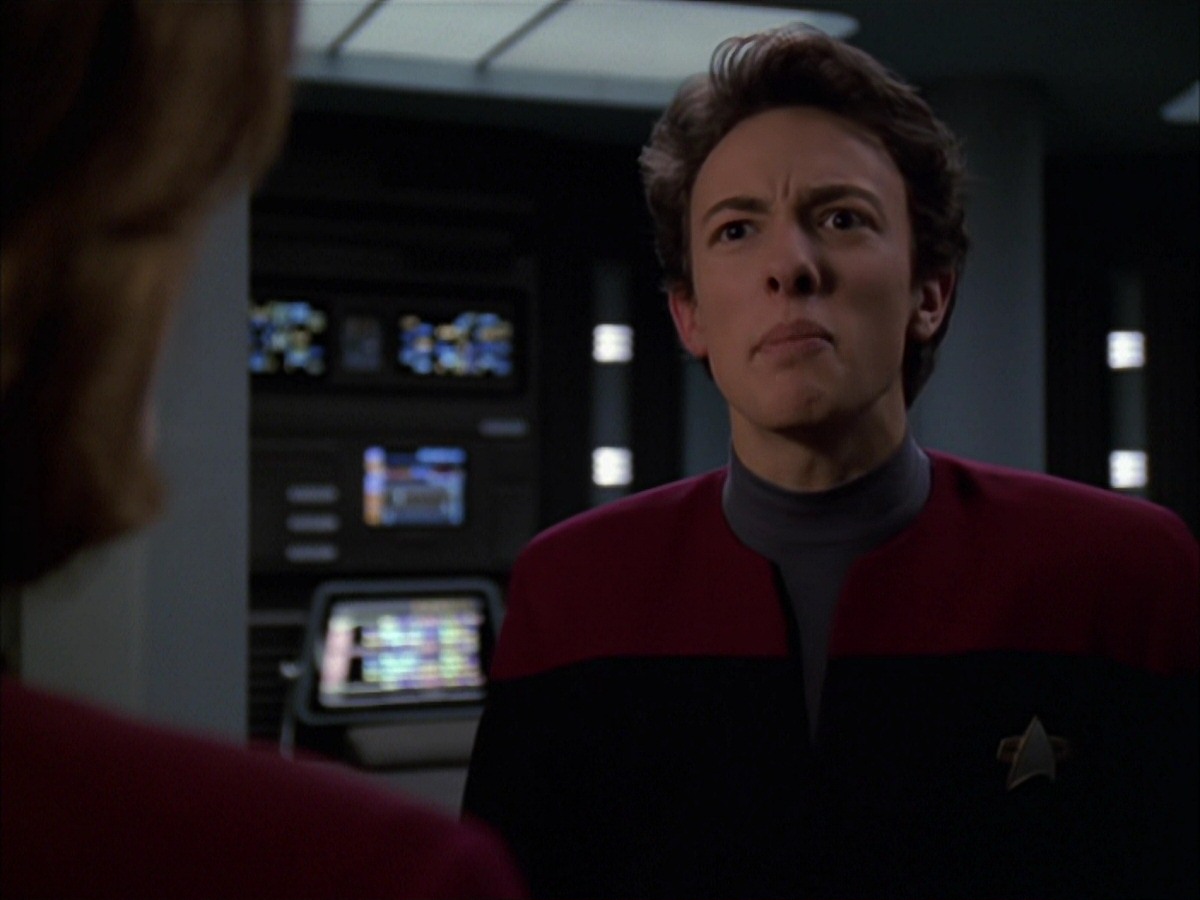 extant_StarTrek_VOY_7x19-Q2_3015.jpg
