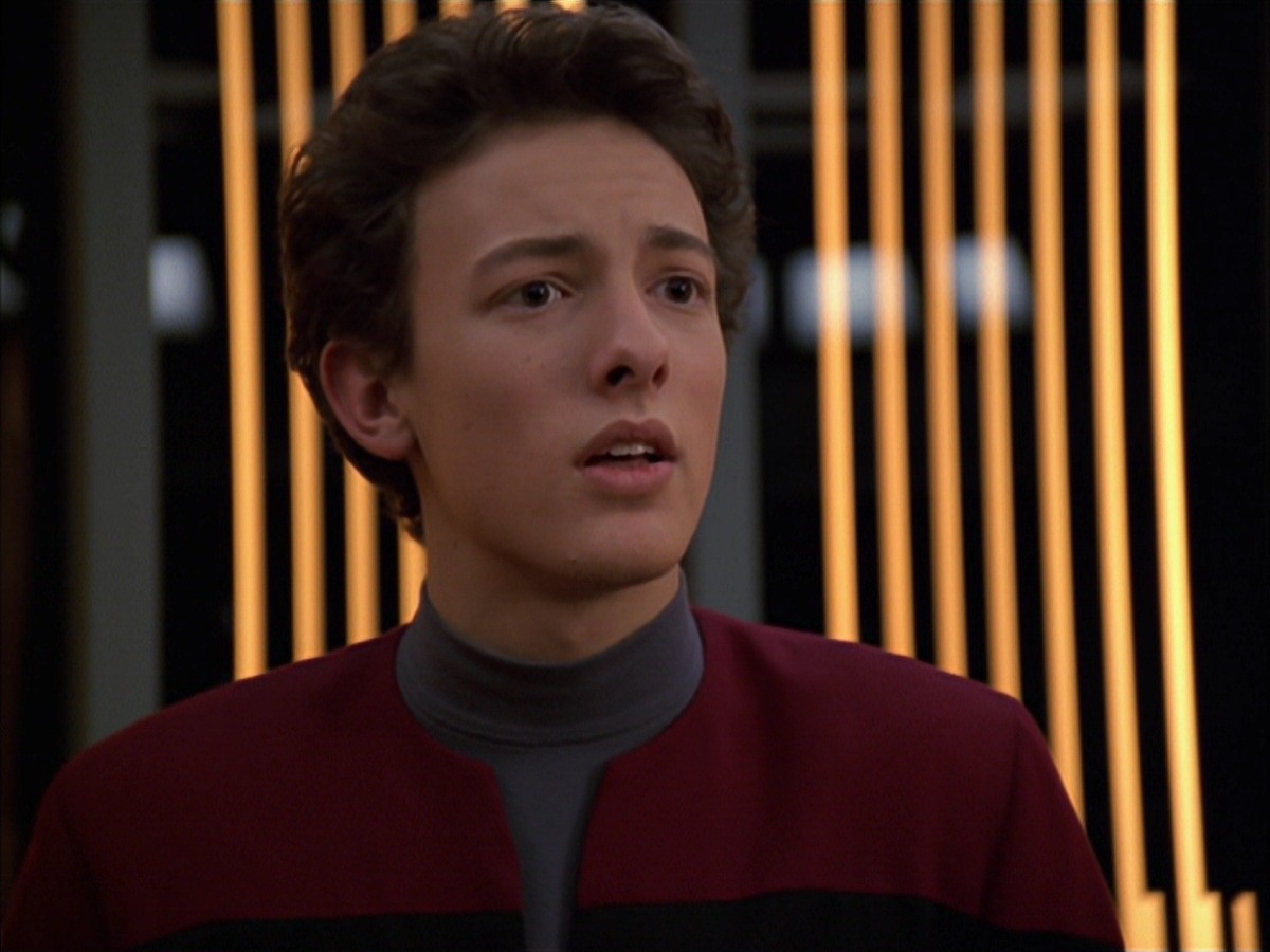 extant_StarTrek_VOY_7x19-Q2_3072.jpg