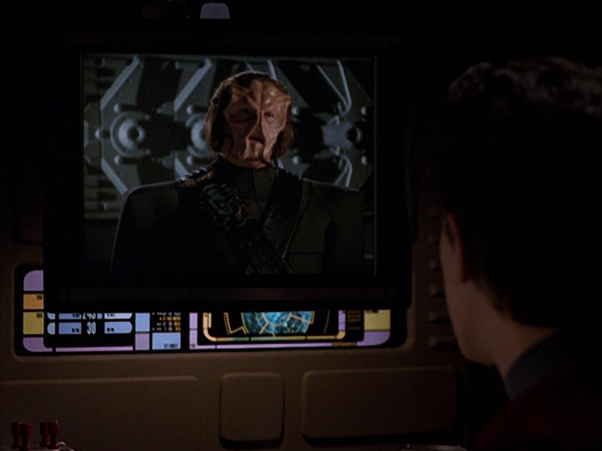 extant_StarTrek_VOY_7x19-Q2_3121.jpg