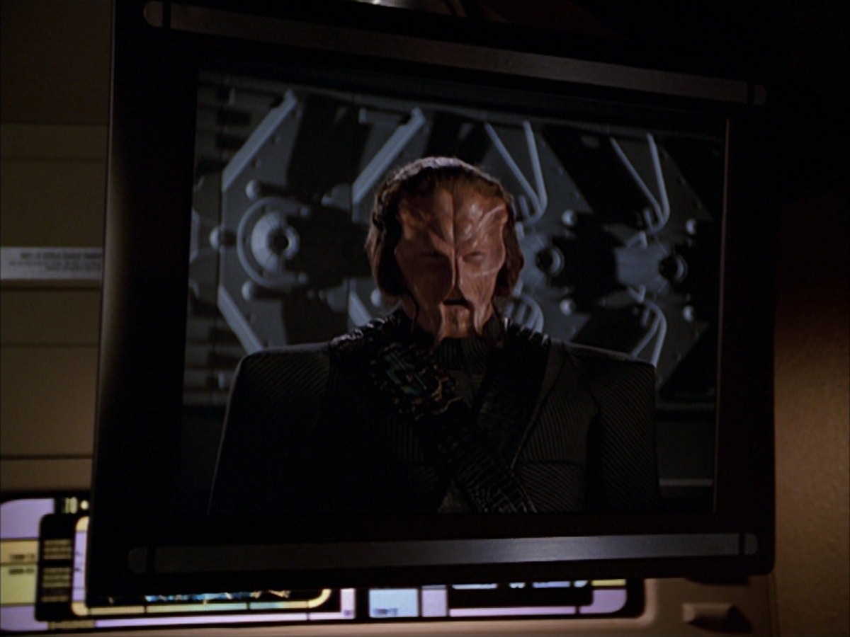 extant_StarTrek_VOY_7x19-Q2_3196.jpg