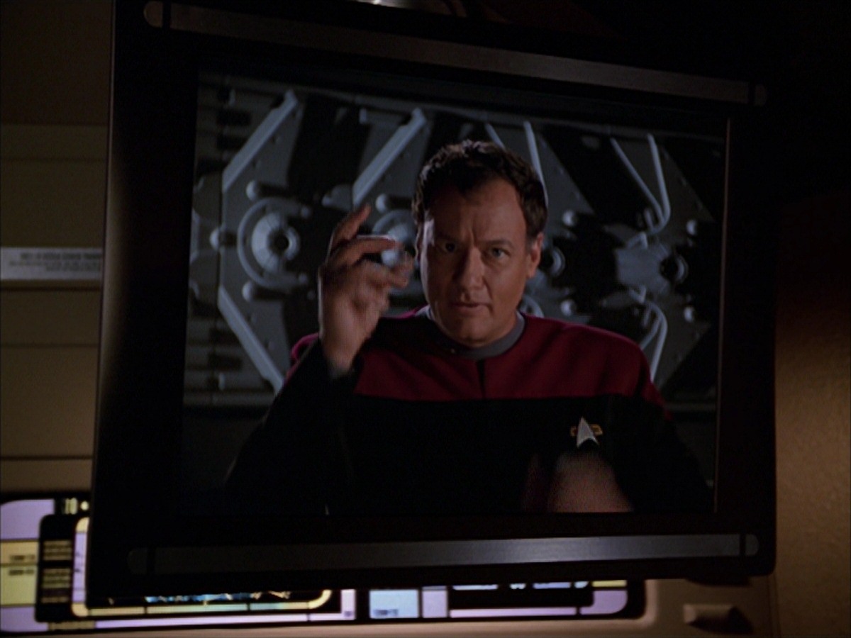 extant_StarTrek_VOY_7x19-Q2_3201.jpg