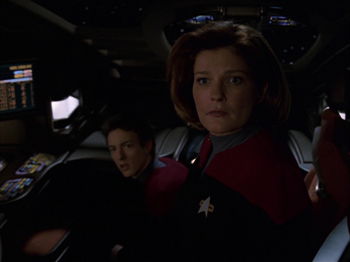 extant_StarTrek_VOY_7x19-Q2_3206.jpg