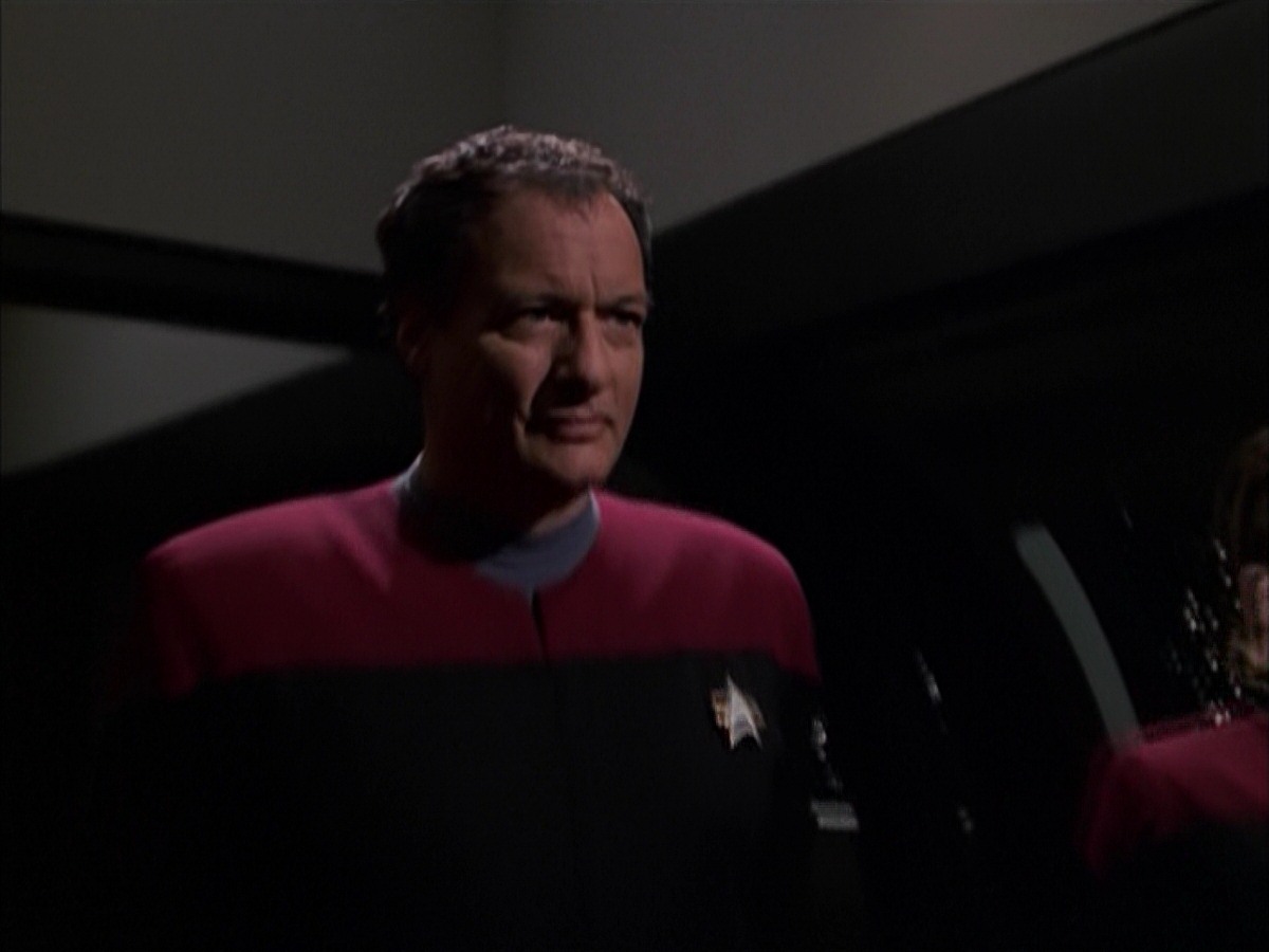 extant_StarTrek_VOY_7x19-Q2_3277.jpg