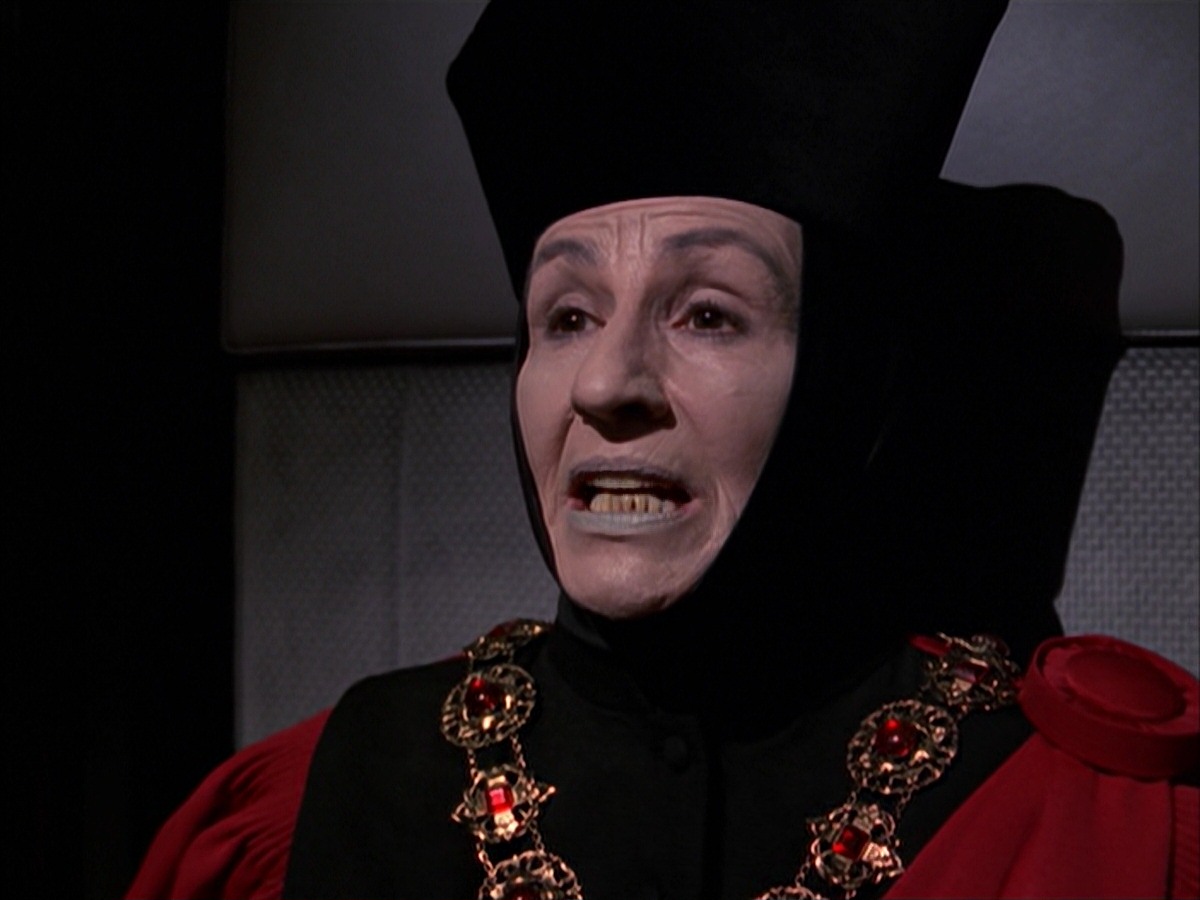extant_StarTrek_VOY_7x19-Q2_3347.jpg