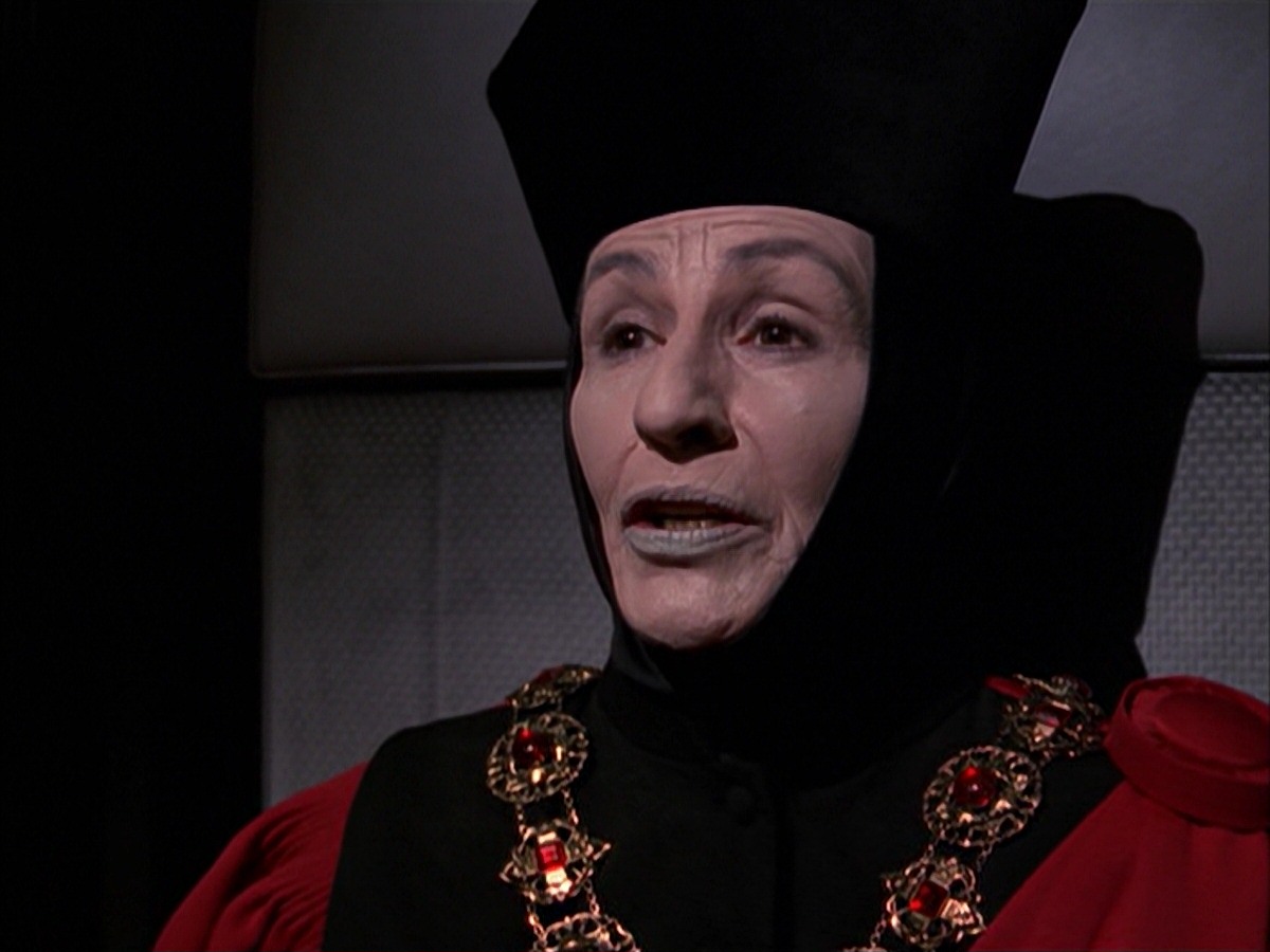 extant_StarTrek_VOY_7x19-Q2_3348.jpg
