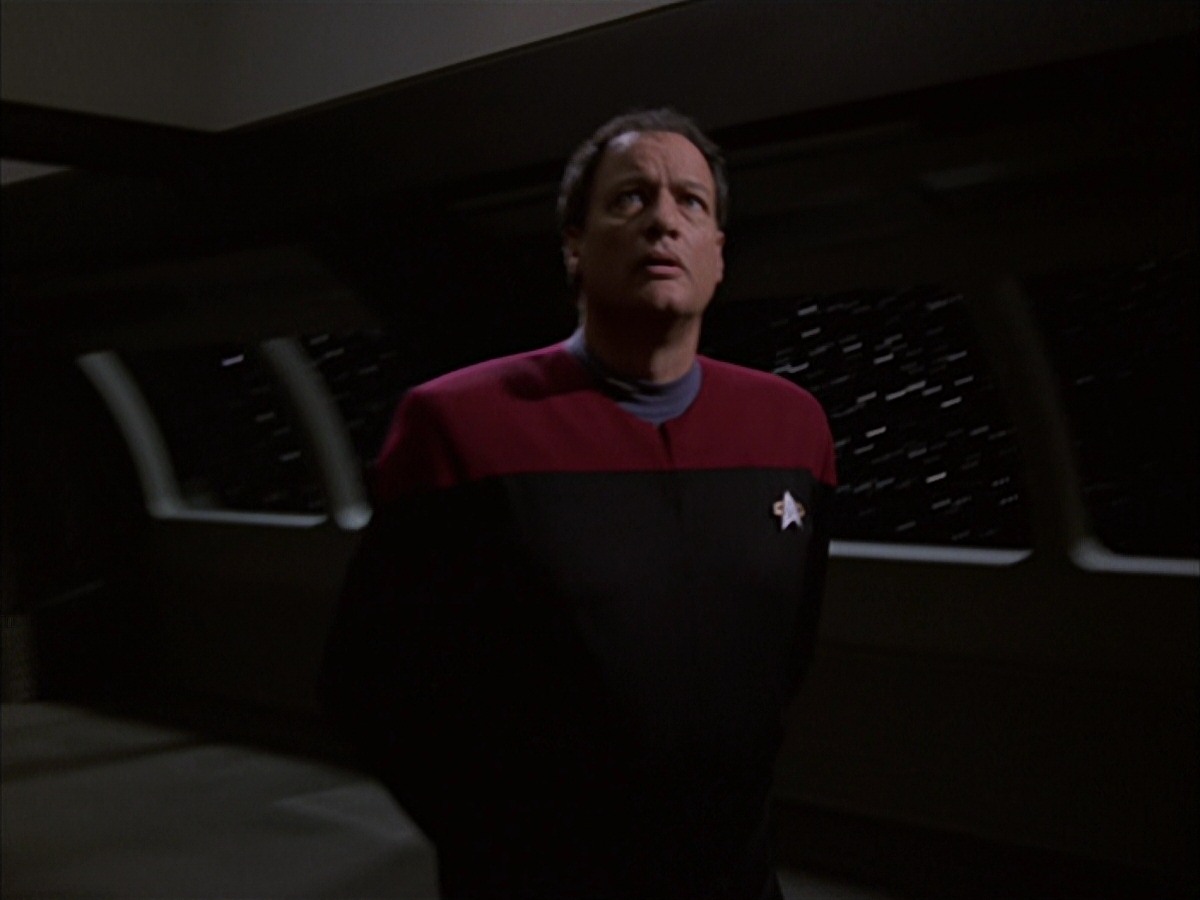 extant_StarTrek_VOY_7x19-Q2_3352.jpg