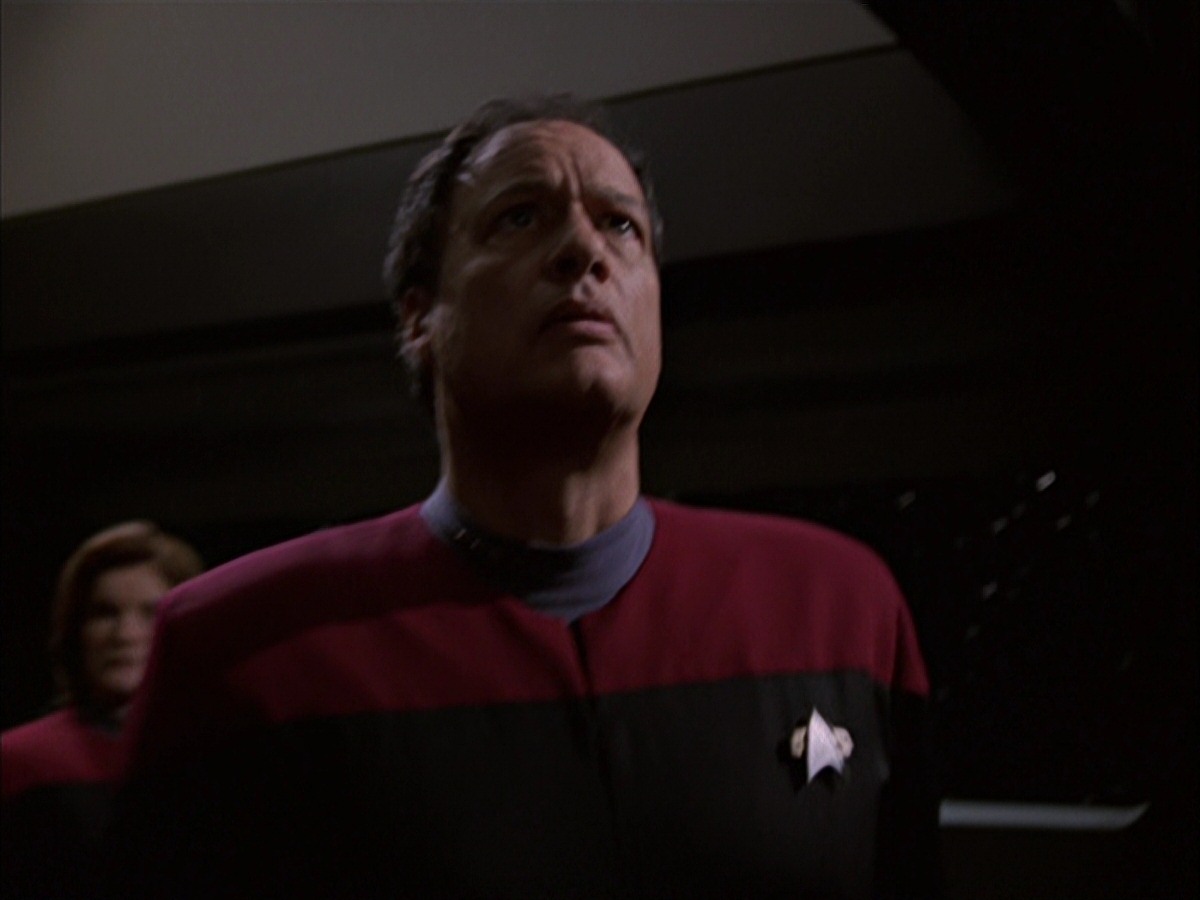 extant_StarTrek_VOY_7x19-Q2_3353.jpg