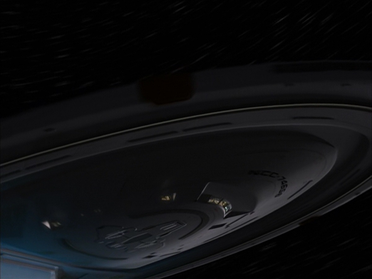 extant_StarTrek_VOY_7x19-Q2_3374.jpg