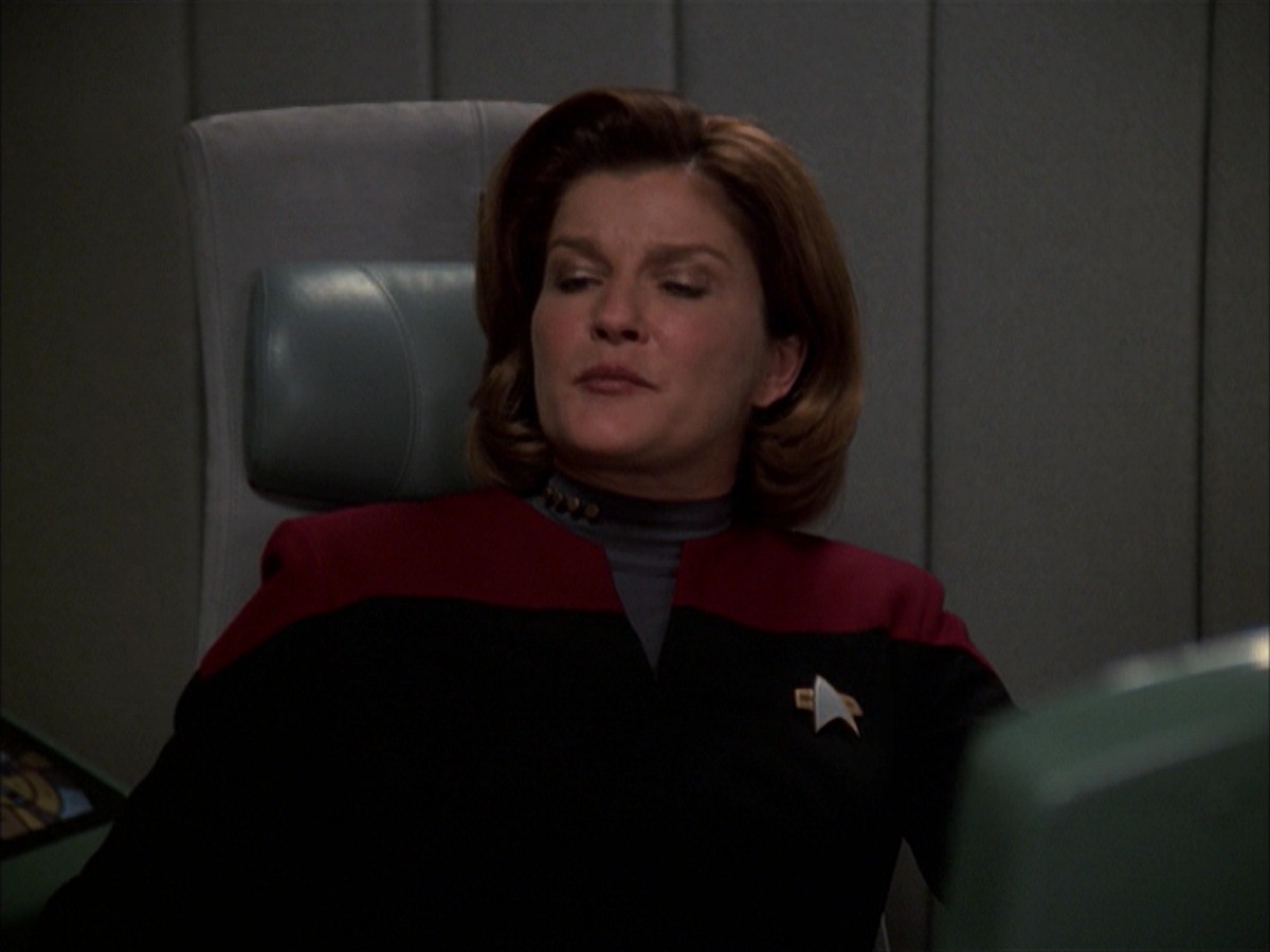extant_StarTrek_VOY_7x19-Q2_3412.jpg
