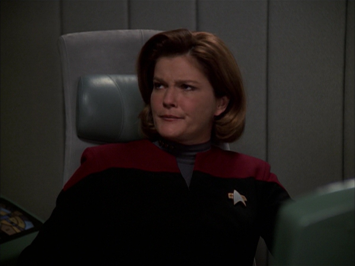 extant_StarTrek_VOY_7x19-Q2_3481.jpg