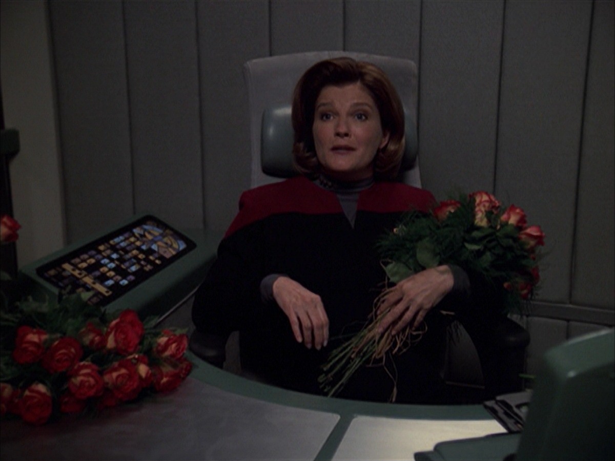 extant_StarTrek_VOY_7x19-Q2_3543.jpg