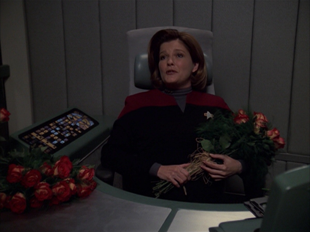 extant_StarTrek_VOY_7x19-Q2_3547.jpg