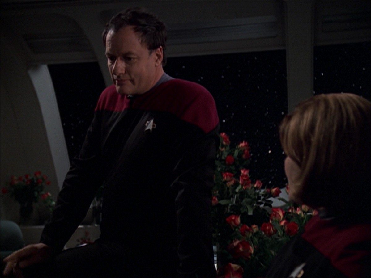 extant_StarTrek_VOY_7x19-Q2_3570.jpg