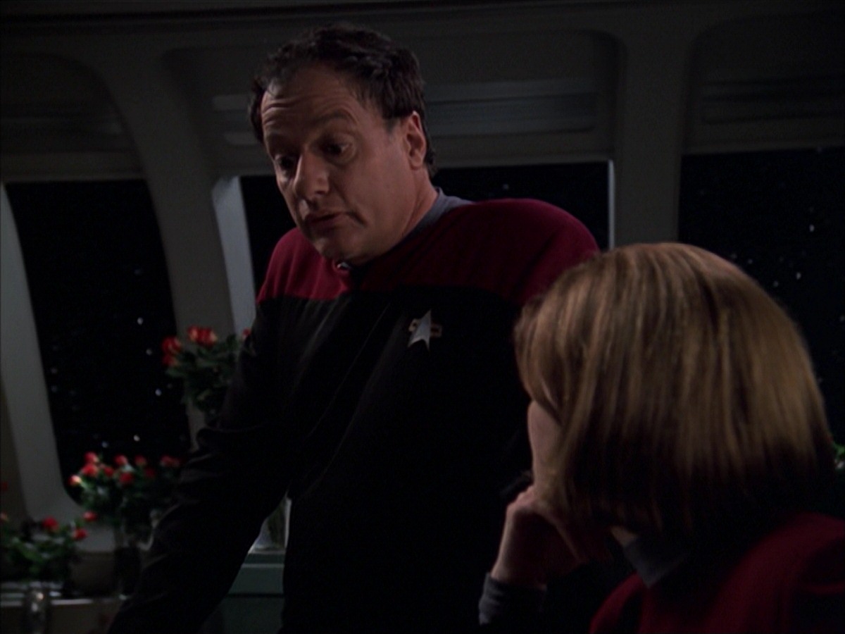 extant_StarTrek_VOY_7x19-Q2_3576.jpg