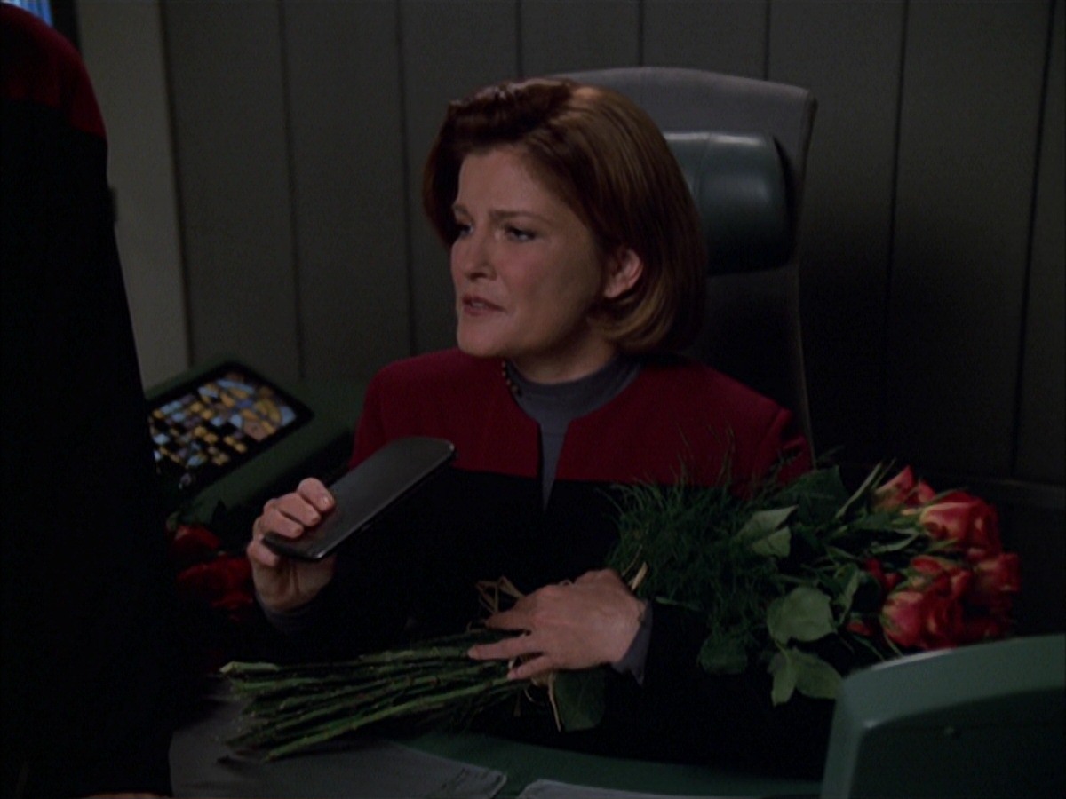 extant_StarTrek_VOY_7x19-Q2_3607.jpg