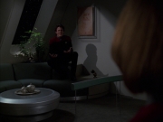 Filename=extant_StarTrek_VOY_7x19-Q2_0092.jpg
Filesize=121KiB
Dimensions=1200x900
Date added=Jan 16, 2020 extant_StarTrek_VOY_7x19-Q2_0092.jpg