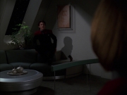 Filename=extant_StarTrek_VOY_7x19-Q2_0096.jpg
Filesize=118KiB
Dimensions=1200x900
Date added=Jan 16, 2020 extant_StarTrek_VOY_7x19-Q2_0096.jpg