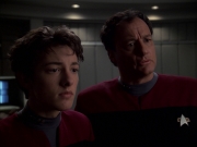 Filename=extant_StarTrek_VOY_7x19-Q2_0289.jpg
Filesize=115KiB
Dimensions=1200x900
Date added=Jan 16, 2020 extant_StarTrek_VOY_7x19-Q2_0289.jpg