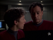 Filename=extant_StarTrek_VOY_7x19-Q2_0308.jpg
Filesize=115KiB
Dimensions=1200x900
Date added=Jan 16, 2020 extant_StarTrek_VOY_7x19-Q2_0308.jpg