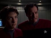 Filename=extant_StarTrek_VOY_7x19-Q2_0327.jpg
Filesize=113KiB
Dimensions=1200x900
Date added=Jan 16, 2020 extant_StarTrek_VOY_7x19-Q2_0327.jpg