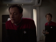 Filename=extant_StarTrek_VOY_7x19-Q2_0345.jpg
Filesize=128KiB
Dimensions=1200x900
Date added=Jan 16, 2020 extant_StarTrek_VOY_7x19-Q2_0345.jpg