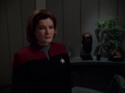 Filename=extant_StarTrek_VOY_7x19-Q2_0369.jpg
Filesize=118KiB
Dimensions=1200x900
Date added=Jan 16, 2020 extant_StarTrek_VOY_7x19-Q2_0369.jpg