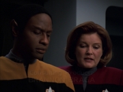 Filename=extant_StarTrek_VOY_7x19-Q2_0374.jpg
Filesize=122KiB
Dimensions=1200x900
Date added=Jan 16, 2020 extant_StarTrek_VOY_7x19-Q2_0374.jpg