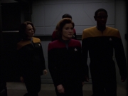Filename=extant_StarTrek_VOY_7x19-Q2_0538.jpg
Filesize=99KiB
Dimensions=1200x900
Date added=Jan 16, 2020 extant_StarTrek_VOY_7x19-Q2_0538.jpg