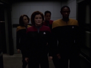 Filename=extant_StarTrek_VOY_7x19-Q2_0539.jpg
Filesize=100KiB
Dimensions=1200x900
Date added=Jan 16, 2020 extant_StarTrek_VOY_7x19-Q2_0539.jpg