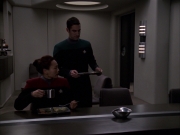 Filename=extant_StarTrek_VOY_7x19-Q2_0592.jpg
Filesize=129KiB
Dimensions=1200x900
Date added=Jan 16, 2020 extant_StarTrek_VOY_7x19-Q2_0592.jpg