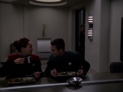 Filename=extant_StarTrek_VOY_7x19-Q2_0594.jpg
Filesize=122KiB
Dimensions=1200x900
Date added=Jan 16, 2020 extant_StarTrek_VOY_7x19-Q2_0594.jpg