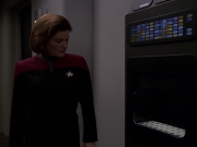 Filename=extant_StarTrek_VOY_7x19-Q2_0603.jpg
Filesize=110KiB
Dimensions=1200x900
Date added=Jan 16, 2020 extant_StarTrek_VOY_7x19-Q2_0603.jpg