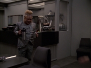 Filename=extant_StarTrek_VOY_7x19-Q2_0610.jpg
Filesize=144KiB
Dimensions=1200x900
Date added=Jan 16, 2020 extant_StarTrek_VOY_7x19-Q2_0610.jpg