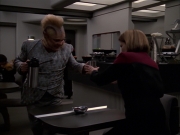 Filename=extant_StarTrek_VOY_7x19-Q2_0614.jpg
Filesize=145KiB
Dimensions=1200x900
Date added=Jan 16, 2020 extant_StarTrek_VOY_7x19-Q2_0614.jpg