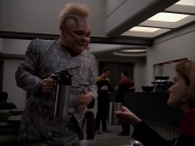 Filename=extant_StarTrek_VOY_7x19-Q2_0622.jpg
Filesize=150KiB
Dimensions=1200x900
Date added=Jan 16, 2020 extant_StarTrek_VOY_7x19-Q2_0622.jpg