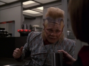 Filename=extant_StarTrek_VOY_7x19-Q2_0635.jpg
Filesize=144KiB
Dimensions=1200x900
Date added=Jan 16, 2020 extant_StarTrek_VOY_7x19-Q2_0635.jpg