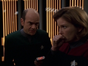Filename=extant_StarTrek_VOY_7x19-Q2_0769.jpg
Filesize=154KiB
Dimensions=1200x900
Date added=Jan 16, 2020 extant_StarTrek_VOY_7x19-Q2_0769.jpg