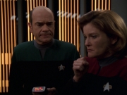 Filename=extant_StarTrek_VOY_7x19-Q2_0779.jpg
Filesize=157KiB
Dimensions=1200x900
Date added=Jan 16, 2020 extant_StarTrek_VOY_7x19-Q2_0779.jpg