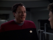 Filename=extant_StarTrek_VOY_7x19-Q2_0865.jpg
Filesize=106KiB
Dimensions=1200x900
Date added=Jan 16, 2020 extant_StarTrek_VOY_7x19-Q2_0865.jpg